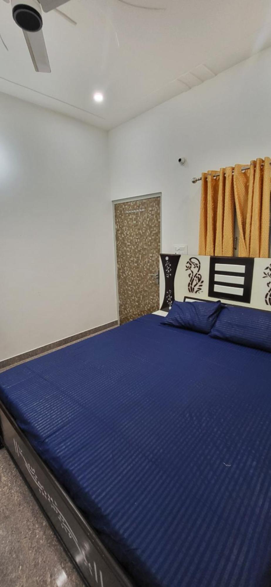 House Of Krishna Hotel Vrindāvan Екстериор снимка